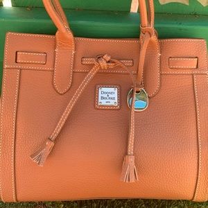 Tassel Tote 👜 Pebble Leather